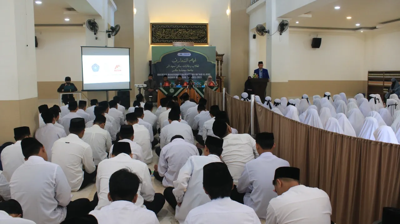 Ratusan Mahasiswa Baru Ma'had Al-Birr Unismuh Makassar Ikuti Masa Orientasi